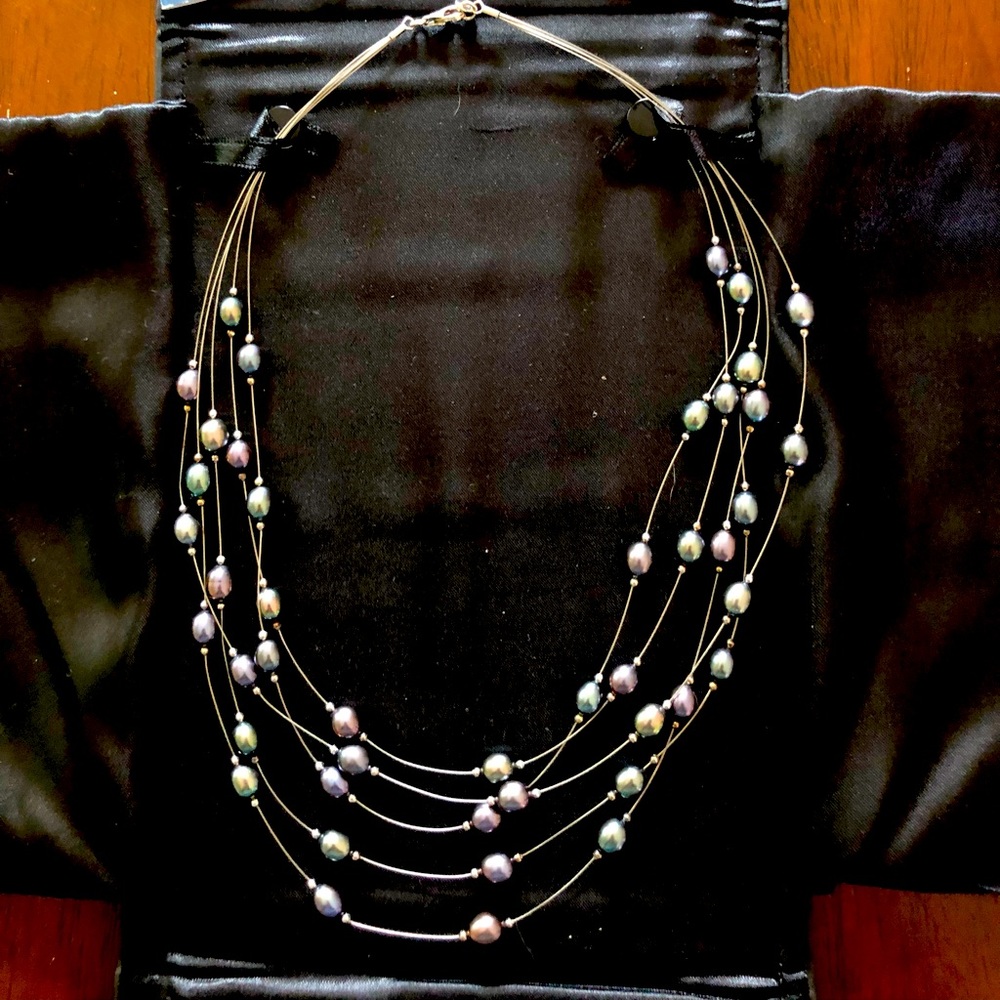 Danbury Mint pearl necklace